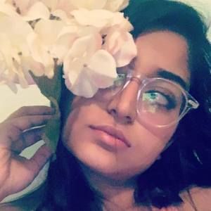 Meet your Posher, Nandita